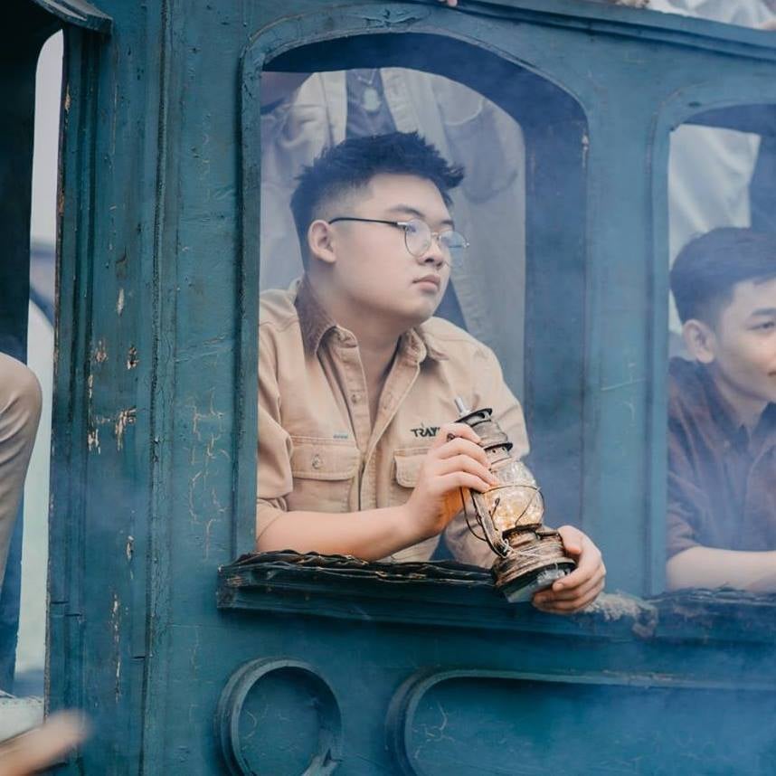 Lê Quốc Hưng- Featured Shot